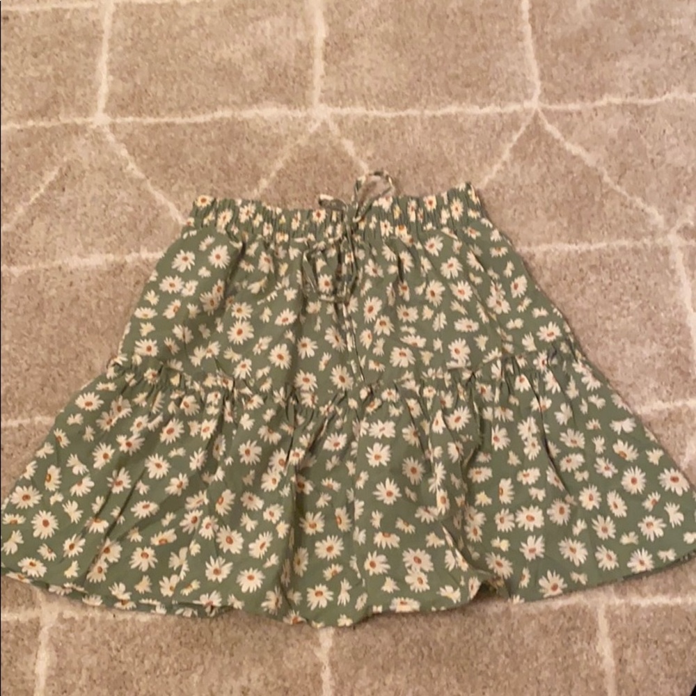 green floral skirt